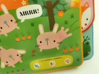 W lesie. Akademia Mądrego Dziecka. Poznaję dotykiem. Zabawa w szukaj i znajdź, zdjęcie 3