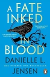 A fate Inked in blood wer. angielska - zdjęcie