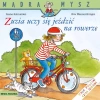 Zuzia uczy się jeździć na rowerze. Mądra Mysz - zdjęcie