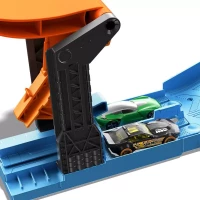 Hot Wheels. GVK48 Monster Trucks. Opona kaskaderska + 2 samochody, zdjęcie 5