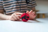 Gryzak terapeutyczny, dinozaur, fioletowy, Jellystone Designs, zdjęcie 2