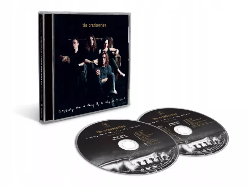 EVERYBODY ELSE IS DOING IT, SO WHY CAN'T WE? (2CD / Deluxe Edition)