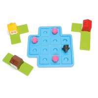 Smart Games. Three Little Piggies (wersja angielska), zdjęcie 5