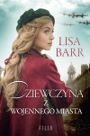 Dziewczyna z wojennego miasta - zdjęcie