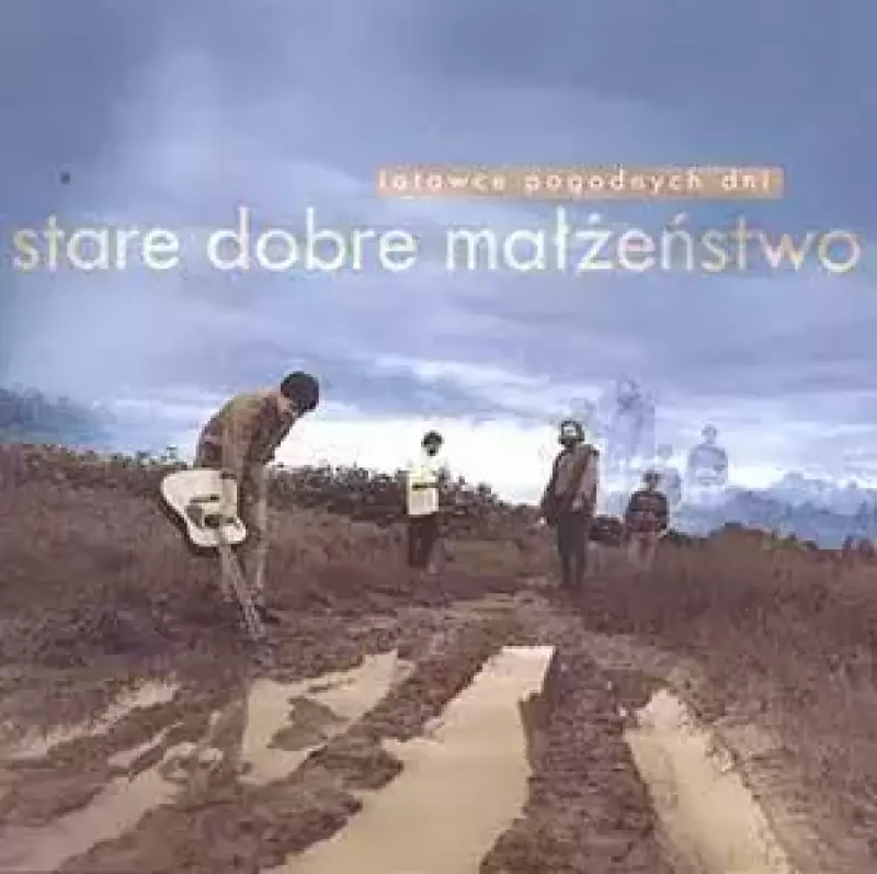 Latawce pogodnych dni. CD