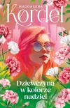 Dziewczyna w kolorze nadziei - zdjęcie