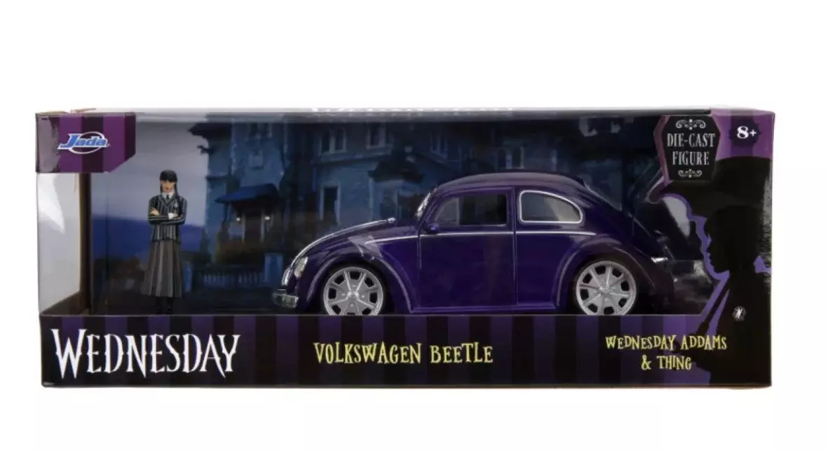 Jada Wednesday Volkswagen Beetle 1:24