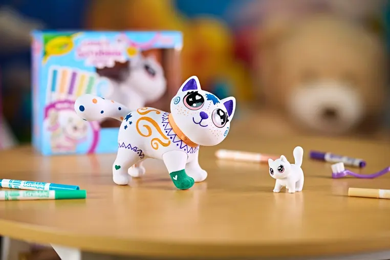 Crayola Figurka do malowania i mycia duża - zestaw zwierzątko 1 szt., flamastry zmywalne 5 szt., szczoteczka Washimals Jumbo Pets Kotka Jenny 3+ - Papiernicze i szkolne