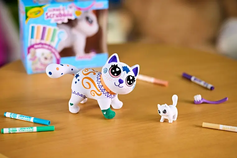 Crayola Figurka do malowania i mycia duża - zestaw zwierzątko 1 szt., flamastry zmywalne 5 szt., szczoteczka Washimals Jumbo Pets Kotka Jenny 3+ - Papiernicze i szkolne