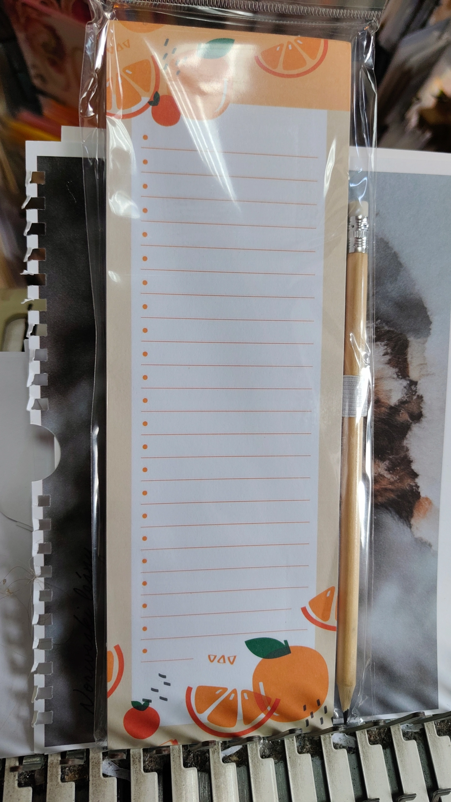 Notes Magnetyczny Na Lodówke Plener Organizer Na Liste Zakupów 8x24cm - Papiernicze i szkolne