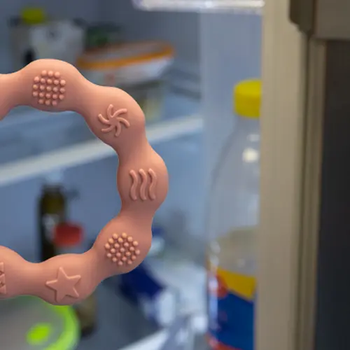 Gryzak silikonowy RING różowy - Mama i dziecko