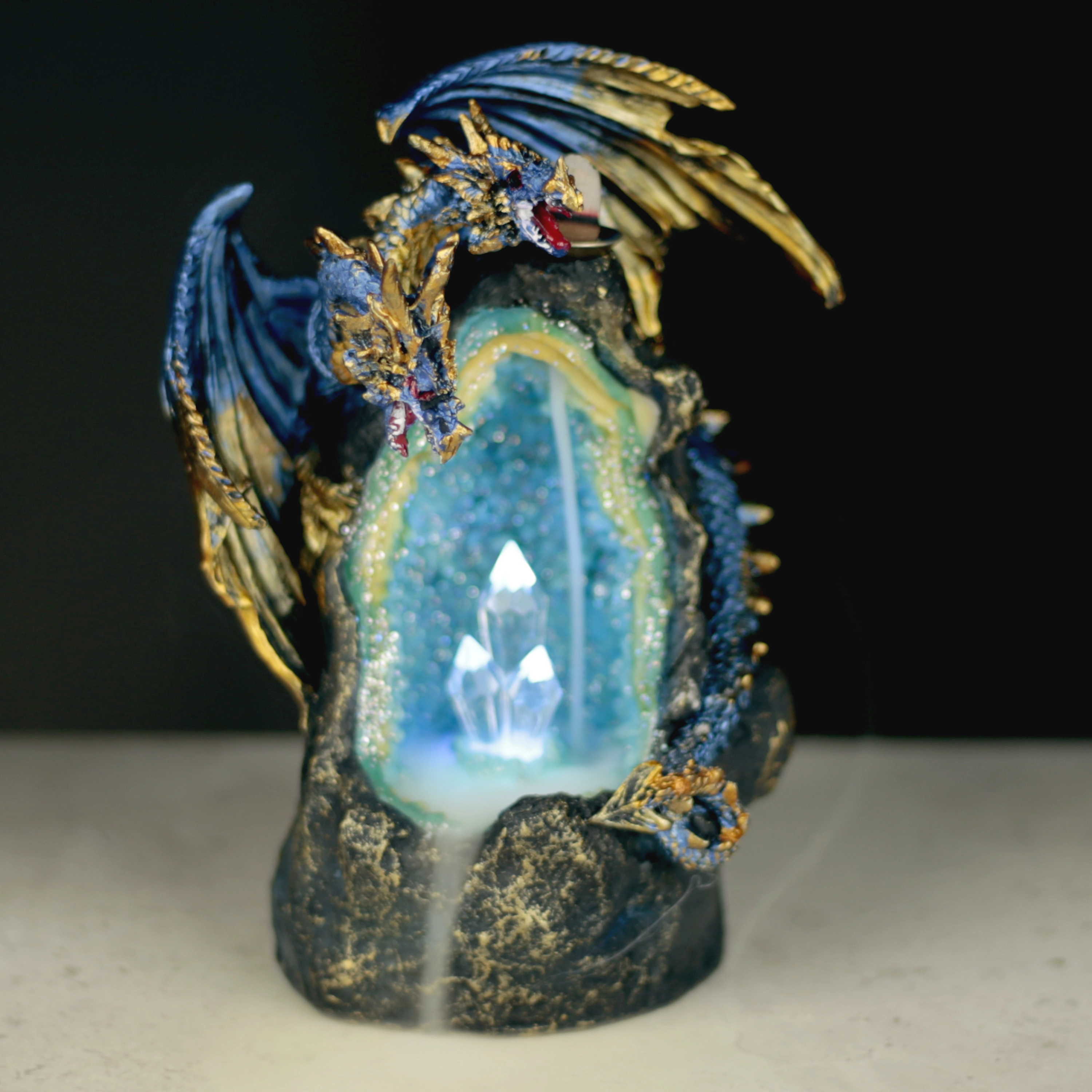 Popielnica na kadzidła LED z przepływem zwrotnym - Smok i Kryształowa Grota - Mama i dziecko