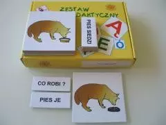 Zestaw dydaktyczny. Co robi pies? - Gry