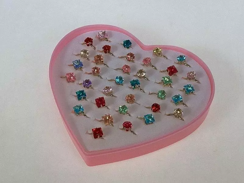 Pierścionki 36szt - Zabawki