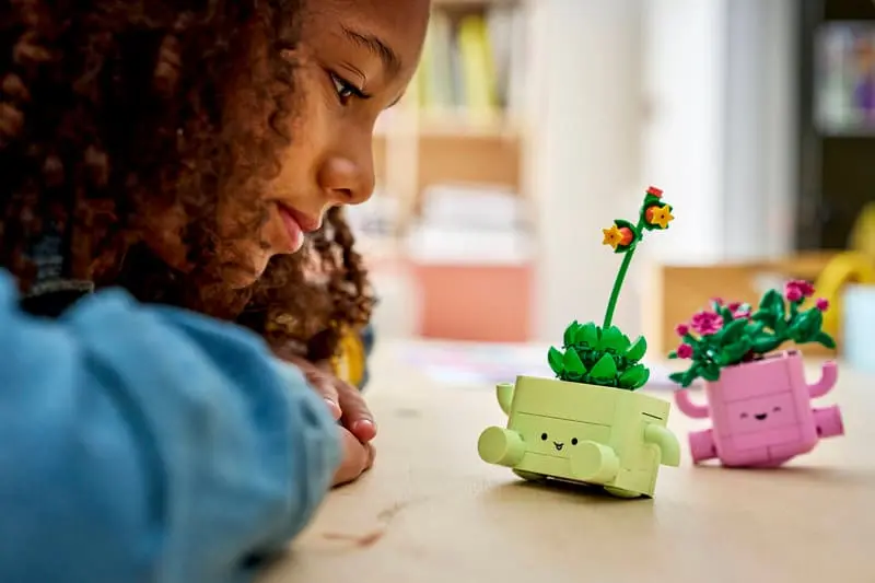 LEGO Botanicals Bujające się roślinki 11506 - Zabawki