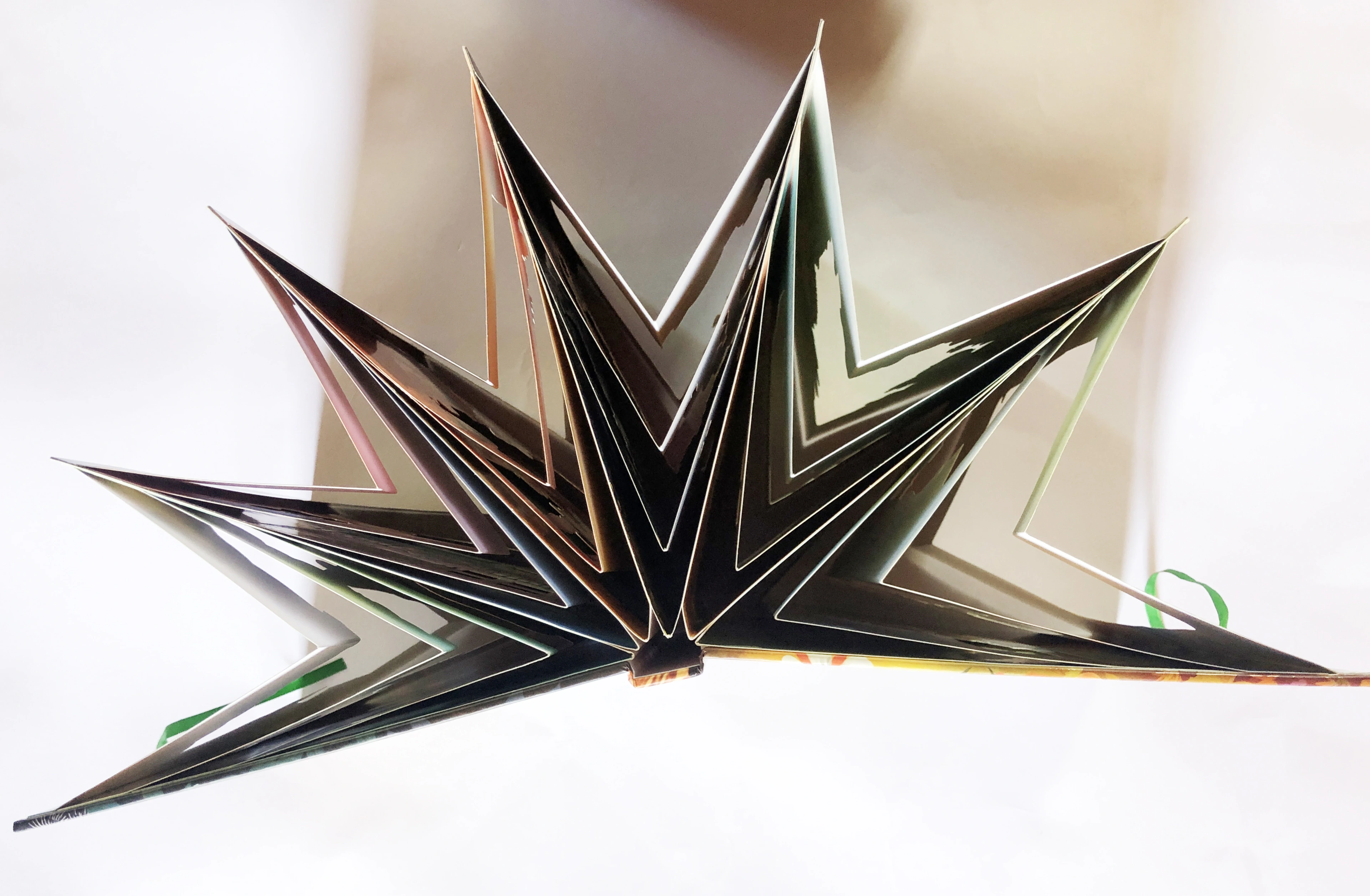 Rok w Dolinie Muminków. Karuzela pop-up - Książki